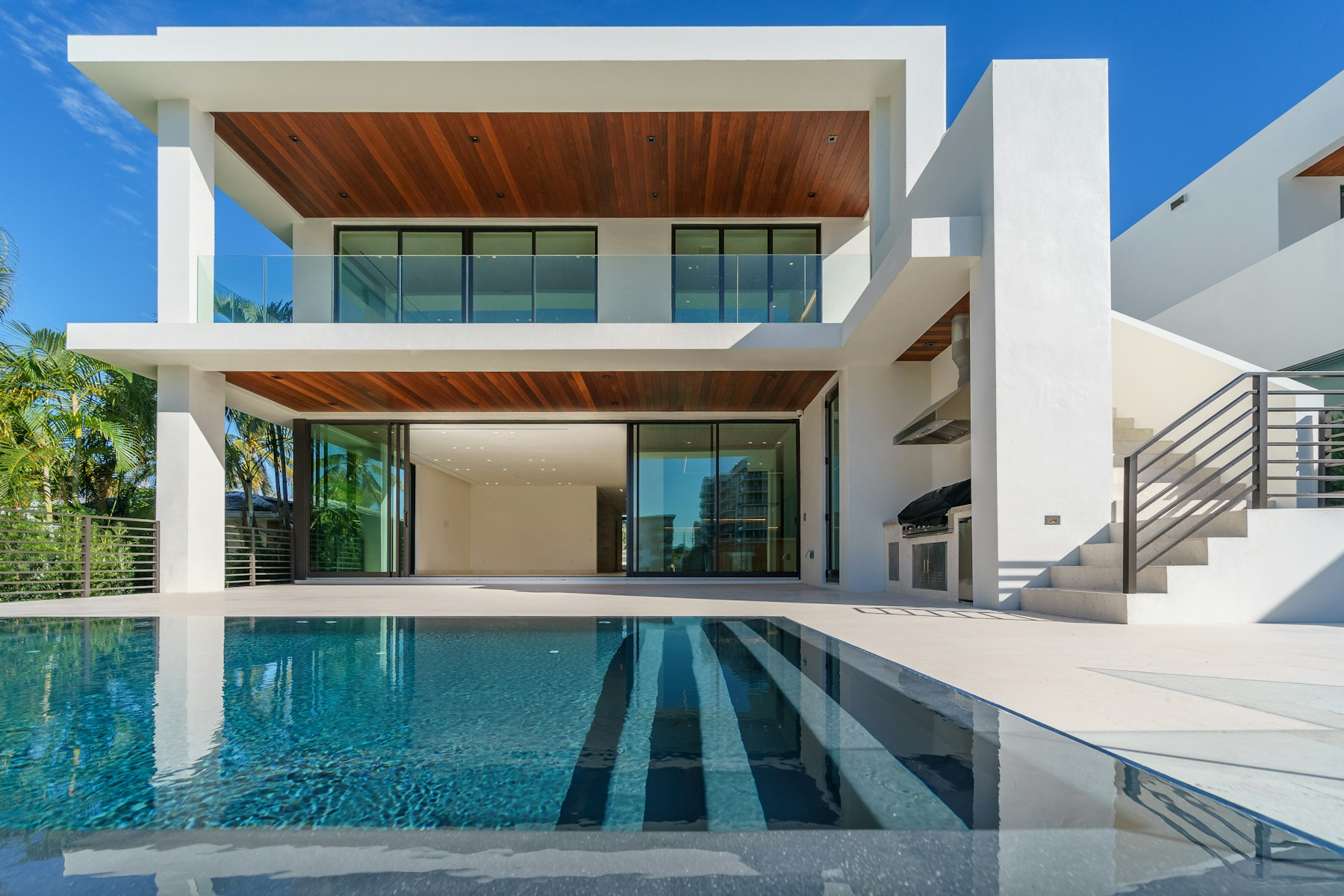 Villa contemporánea con alberca infinity — Riviera Maya